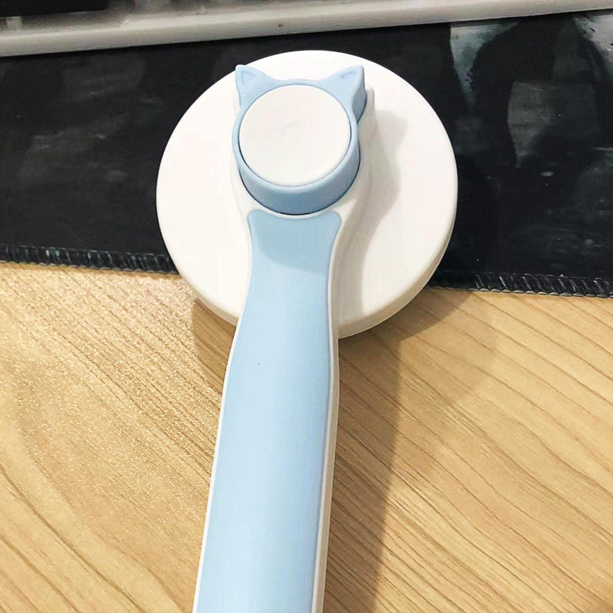 PawPura Pet Hair Removal Brush – product photo